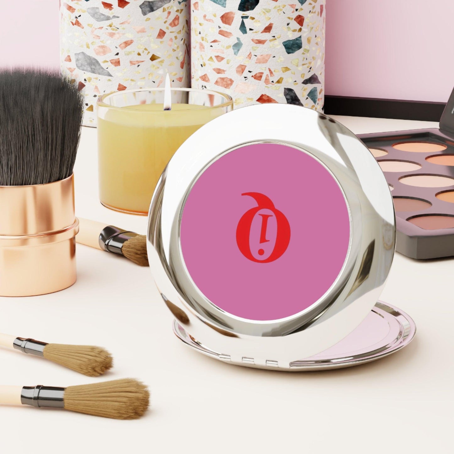 IQ Fashion | Compact Travel Mirror