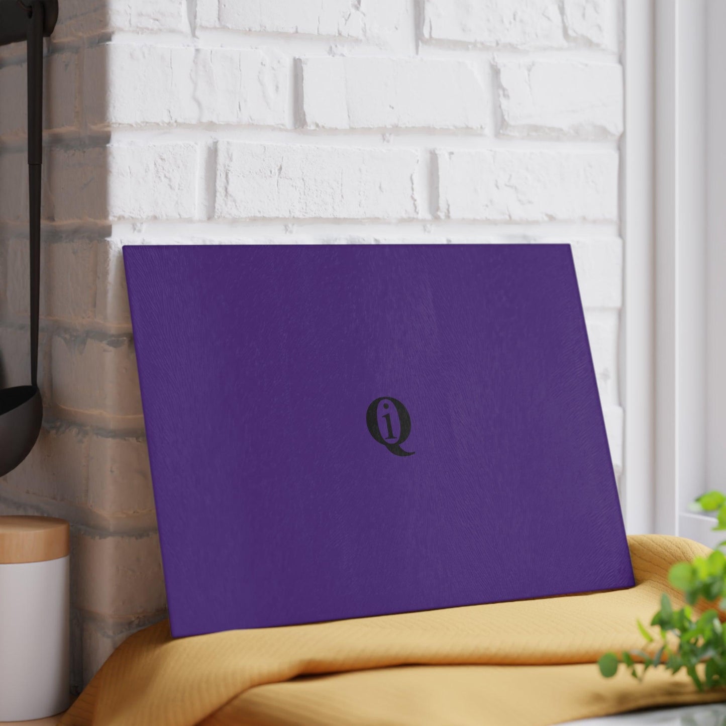 IQ Fashion | Glass Cutting Board