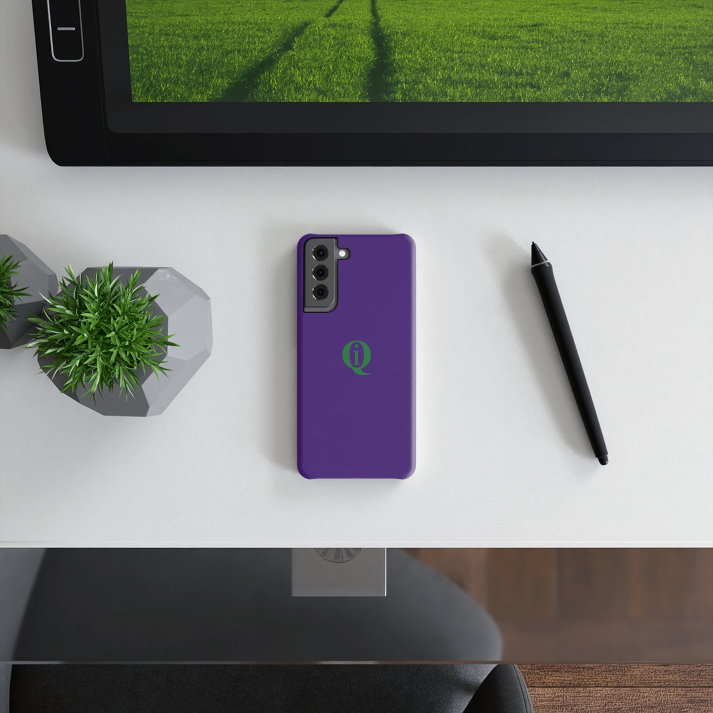 IQ Fashion | Slim Snap Case